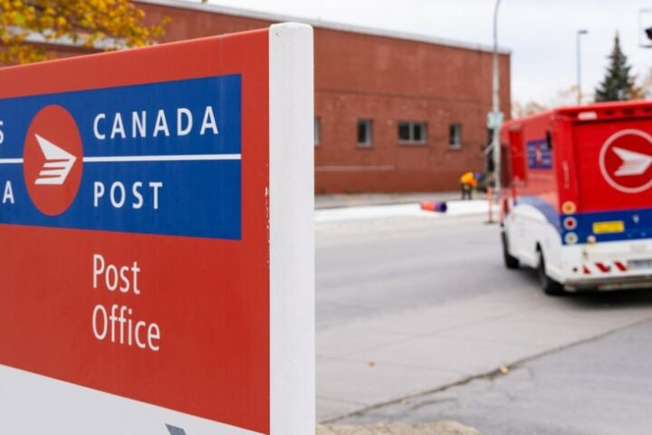 Canada Post Strike Shipping